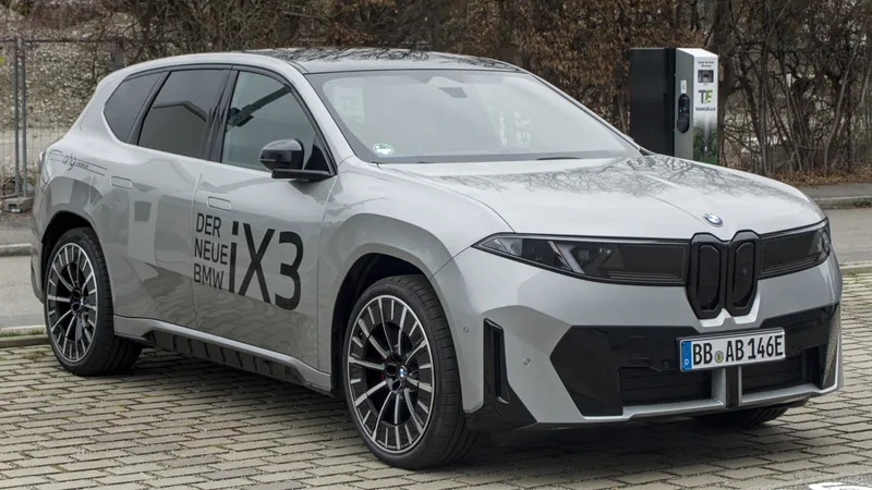BMW iX3